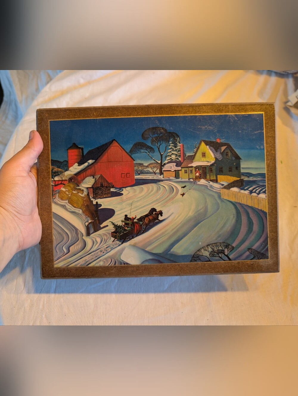 2/40$ Vintage Red Barn Winter Sleigh Scene Wall Art
